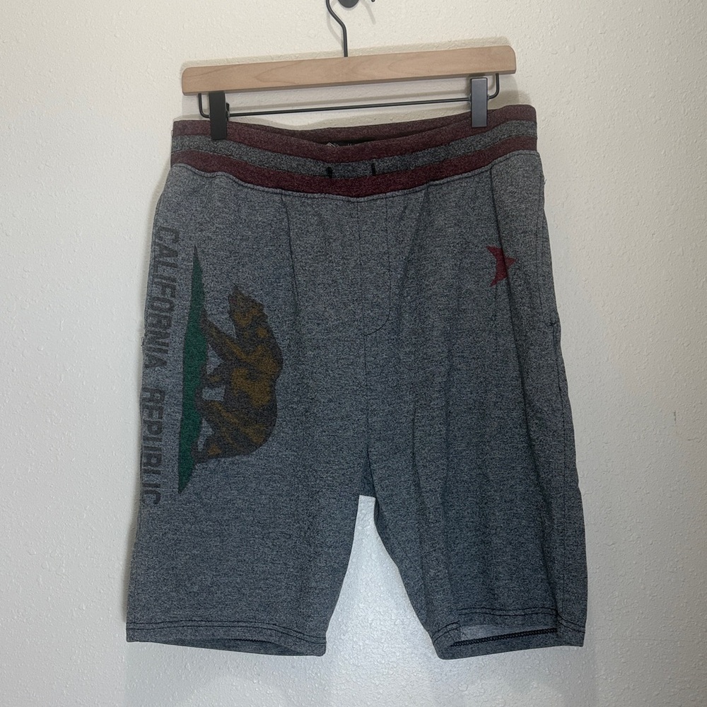 BKC Gray California Republic Men's Shorts, Size L